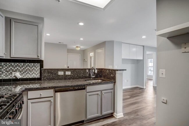 Photo - 144 Pasture Side Way Unit 144E