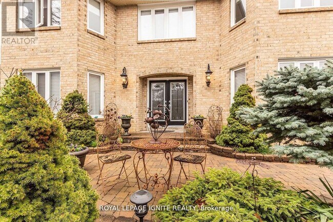 Photo - 16 Chalmers Ct