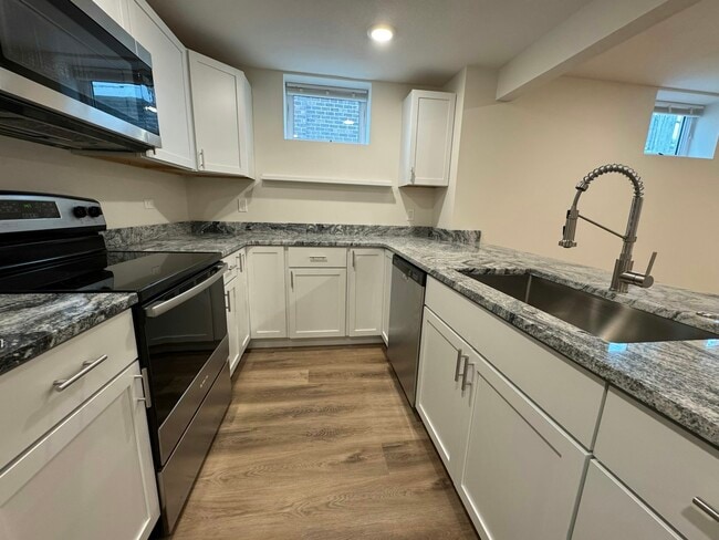 Photo - 1411 Rosemary Ln