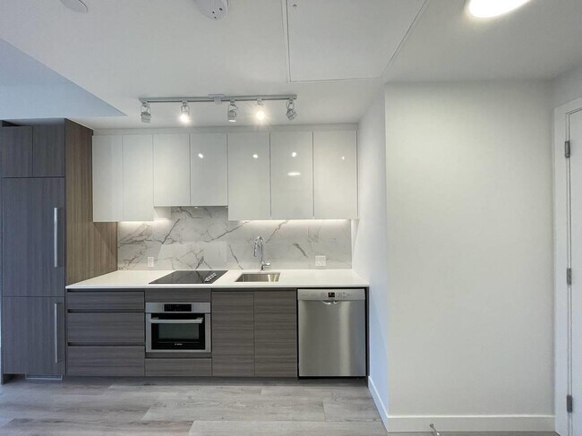 10626 City Pkwy Unit 11XX