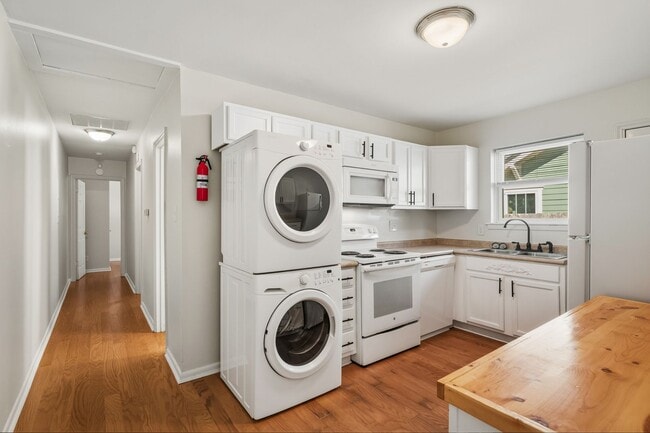 Photo - 1017 Onslow St Unit 1017 Onslow St. - A