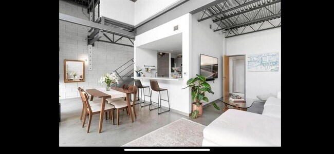 Photo - 4801 S Congress Ave Unit F4