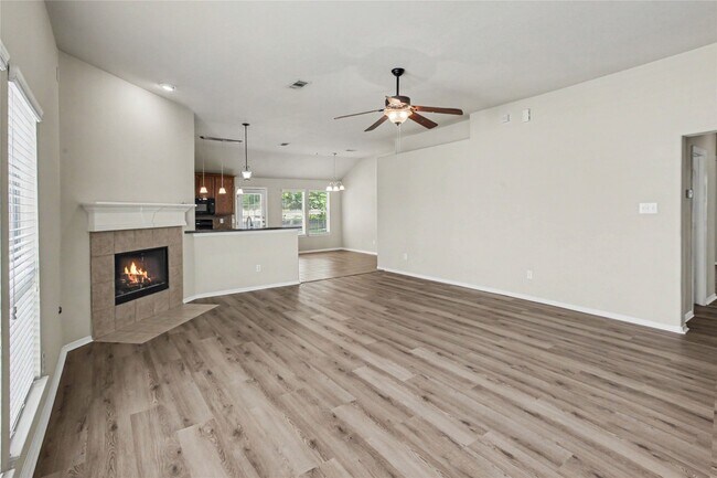 Photo - 7 Briar Grove Ct