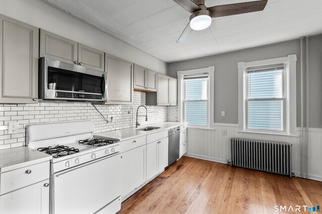 Photo - 394 Gregory St Unit 2