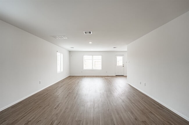 Photo - 4138 Zavala Ml St