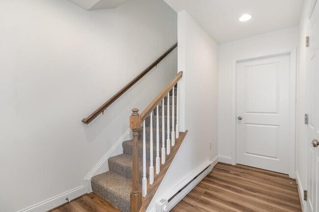 Photo - 3112 Detweiler Ln