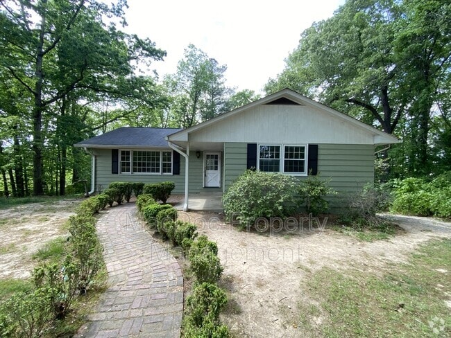 Building Photo - 219 Bells Hill Rd Rental