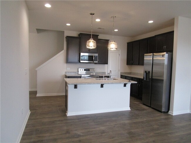 Photo - 215 Scenic Rd