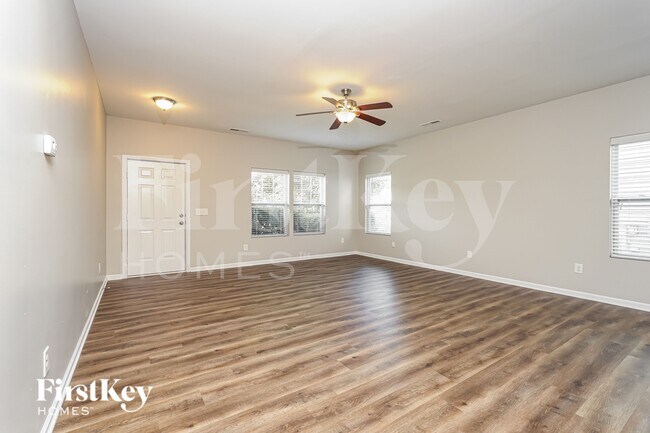 Photo - 383 Inlet Pl Dr