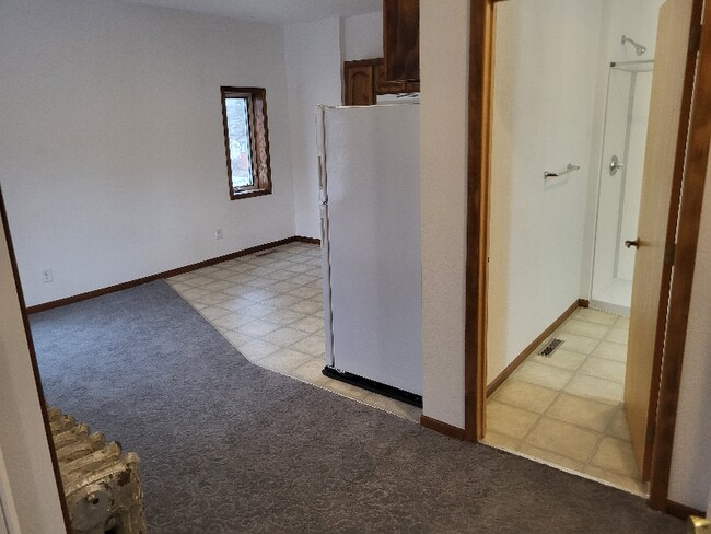 Photo - 403 1st Ave NE Unit 2