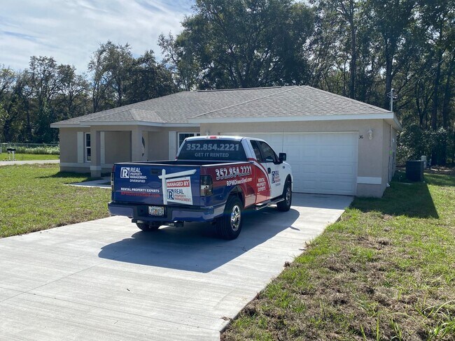 Photo - Custom Home - Desirable SE Ocala Neighborh...