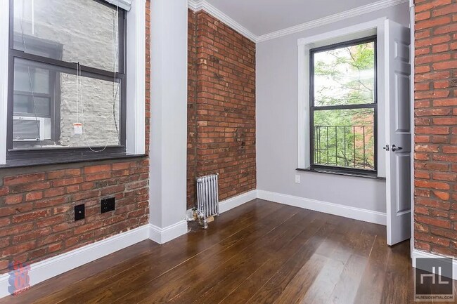 Photo - West 103rd Street Unidad 3FW