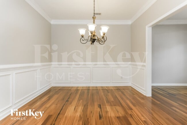 117 Lenore Way
