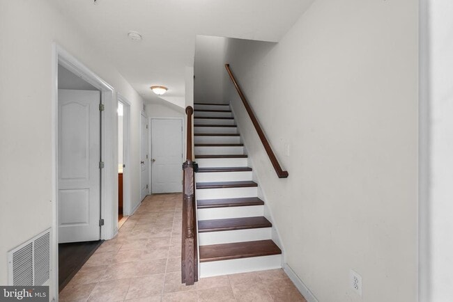 Photo - 9624 Westerdale Dr