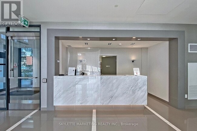 Photo - 75 Oneida Crescent Unit 410