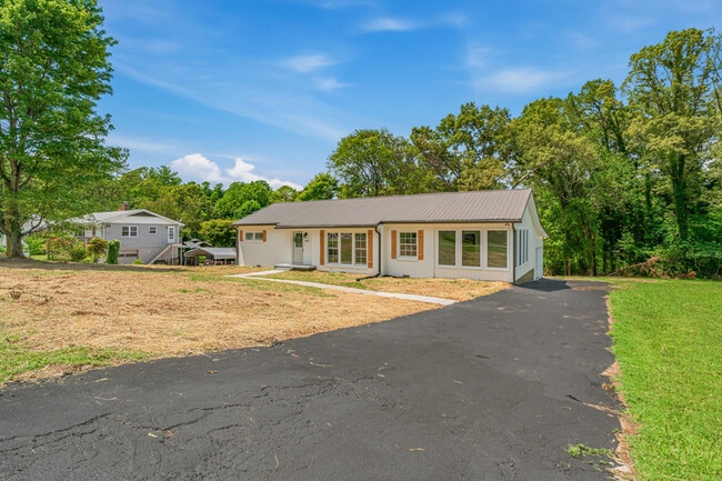 Photo - 6821 Westland Dr