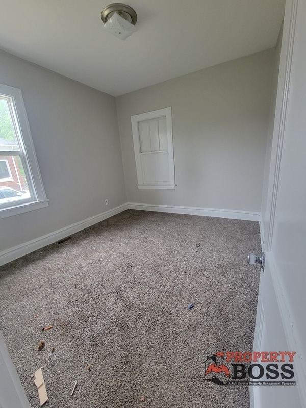 Photo - 1052 Harrison St