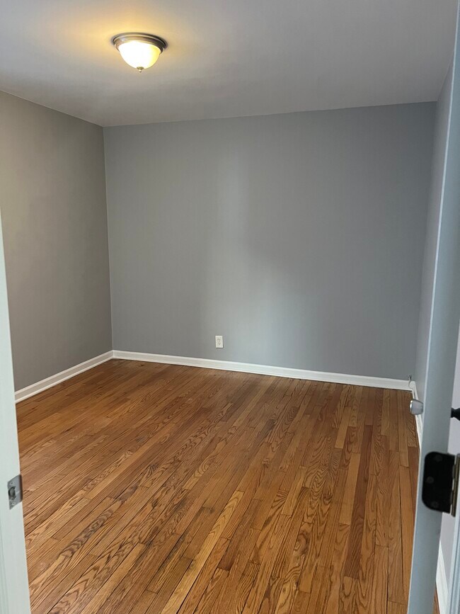 1911 N Natoma Ave Rental For Rent in Chicago, IL