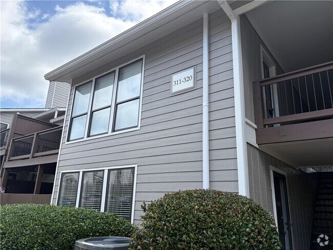 Building Photo - 312 Park Ridge Cir Rental