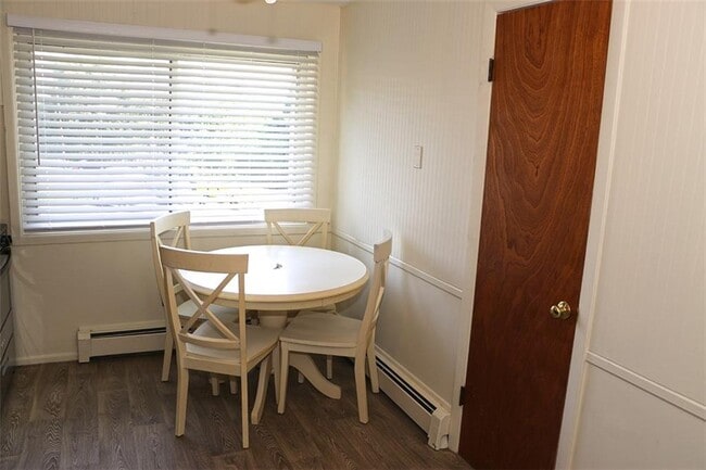 Photo - 494 Putnam Pike Unit B11
