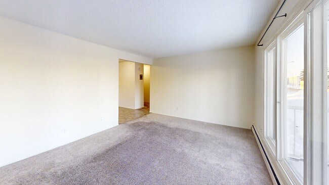 Photo - 9807-9108 108 Ave Unit 206