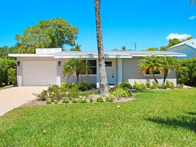 Photo - 1279 10th Ave N