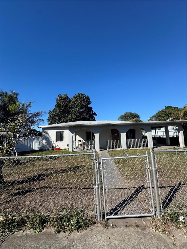 Photo - 14760 Tyler St