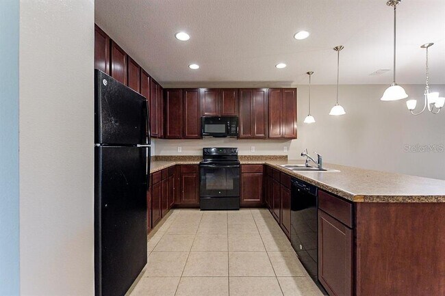 Photo - 220 Primrose Dr