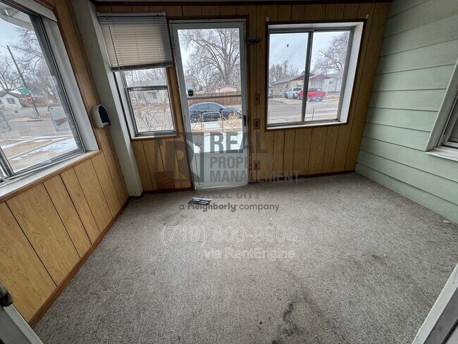 Photo - 1506 E 14th St