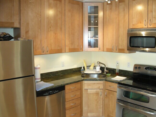 Photo - 2308 L St NW