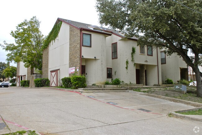 Photo - Northwood Square Condominiums