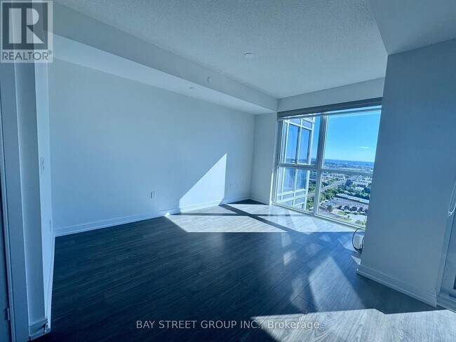 Photo - 225 Village Green Square Unit 2809