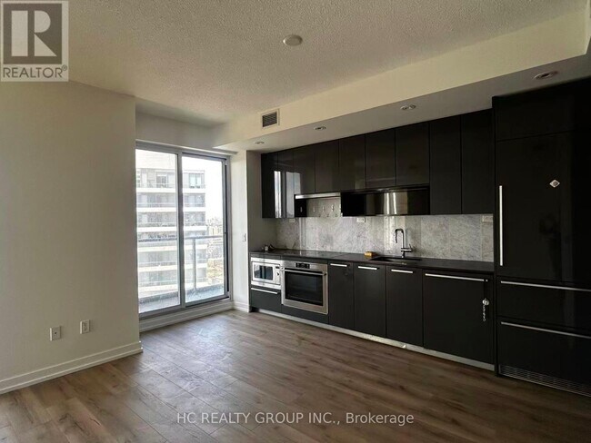Photo - 117 McMahon Dr Unit 3803
