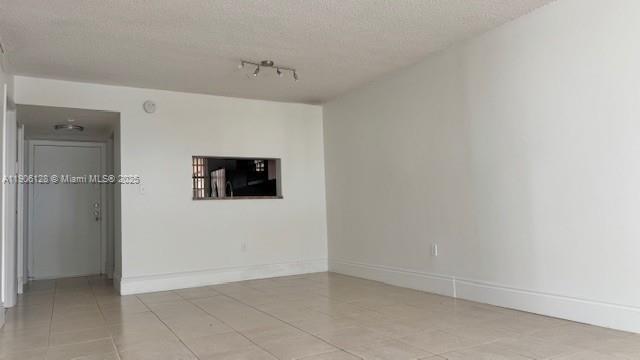 Photo - 10865 SW 112th Ave Unidad 107