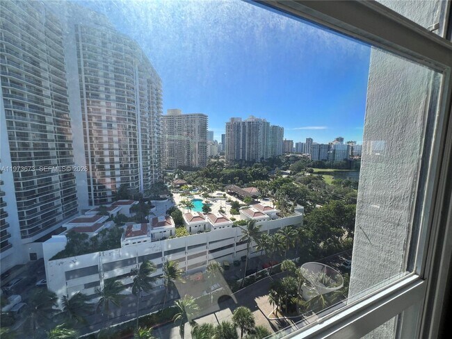 Photo - 3731 N Country Club Dr Unit 1424