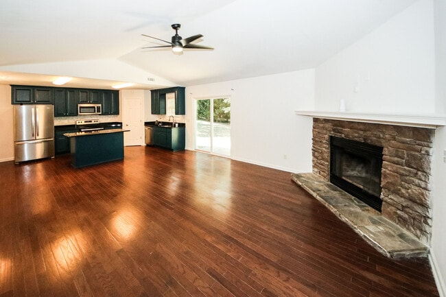 Photo - 6155 Dodson Rd