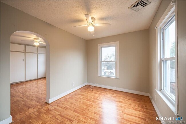 762 State St Unit 2
