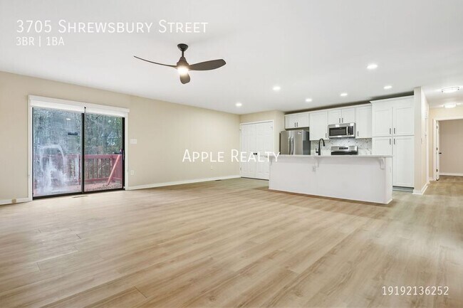 Photo - 3705 Shrewsbury St