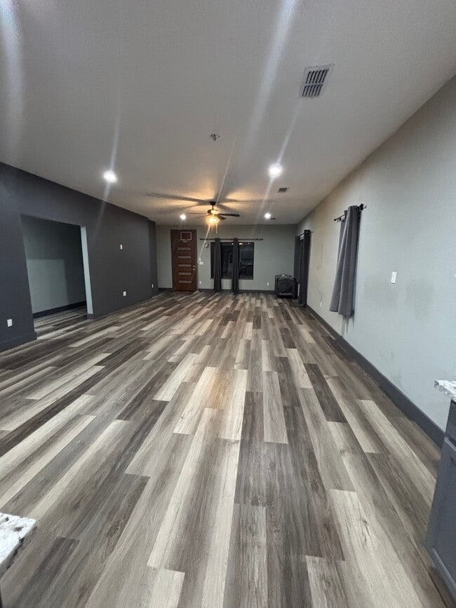 Photo - 2675 Golf Dr