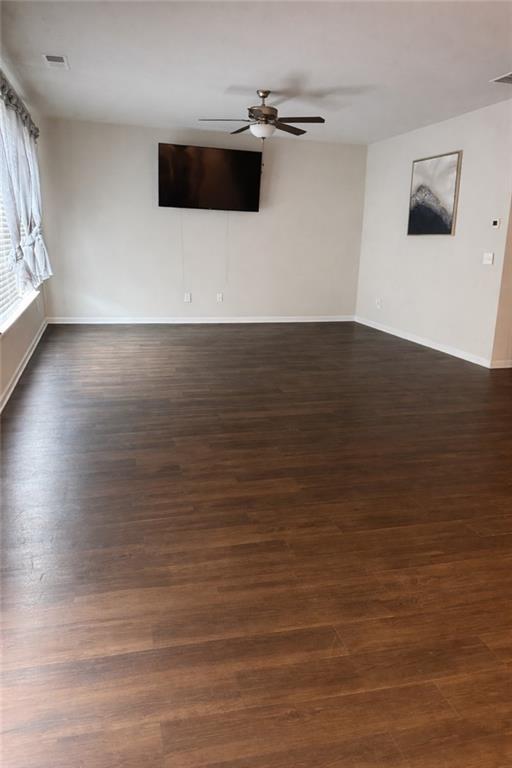 Photo - 270 Wellbrook Dr