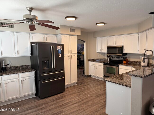Photo - 31062 N 40th Pl