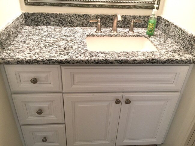 Photo - 11181 Bloomfield Front House A