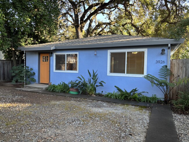 Building Photo - 3926 7th Ave Rental