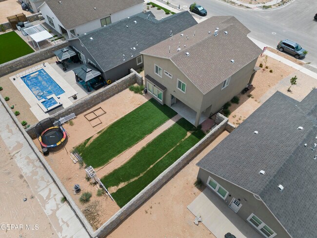 Photo - 1088 Nepal Sky St