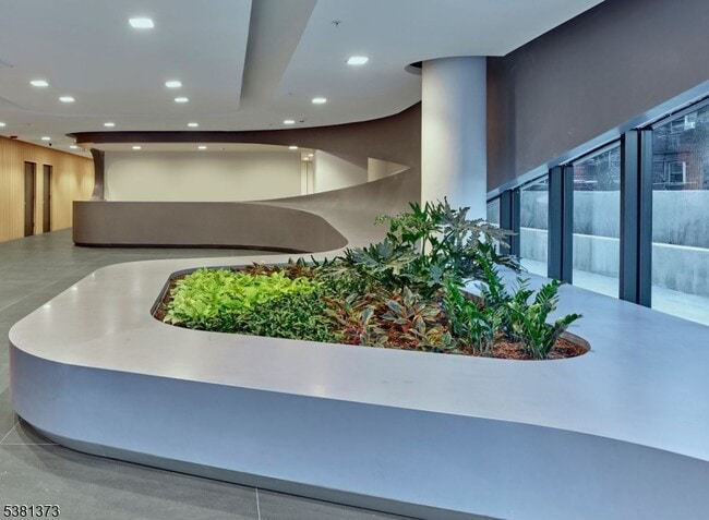 Photo - 258 S Harrison St Unit 405