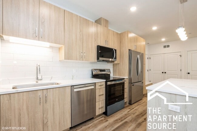 Photo - 5126 S Kenwood Ave Condo Unit 202