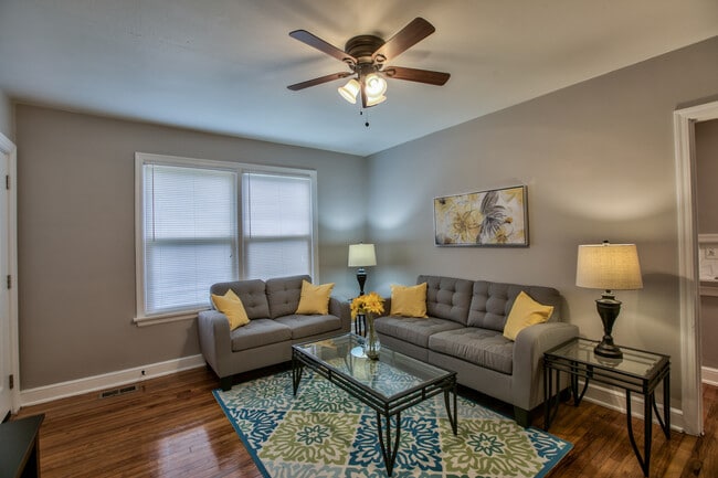 Photo - 910 Hillcrest Apartments