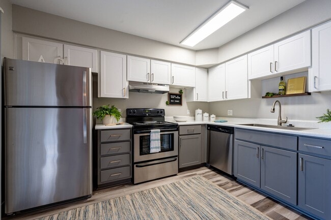 Kitchen - Avana Chandler Apartments