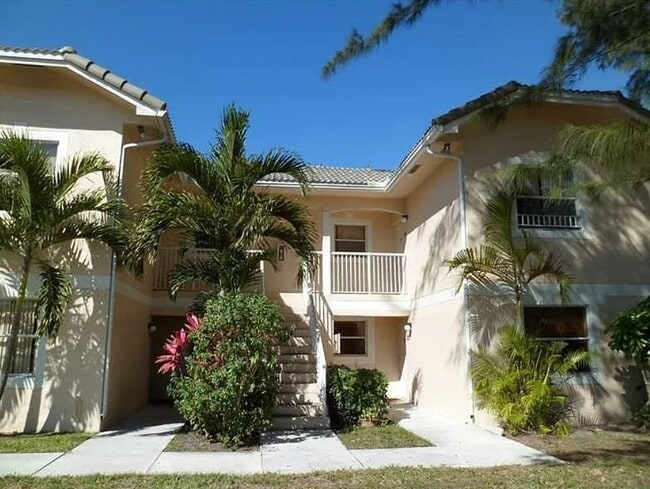 Photo - 12055 Royal Palm Blvd Unidad 12055 #4J