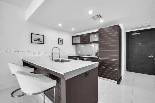 Photo - 200 Biscayne Blvd Way Unit 4012